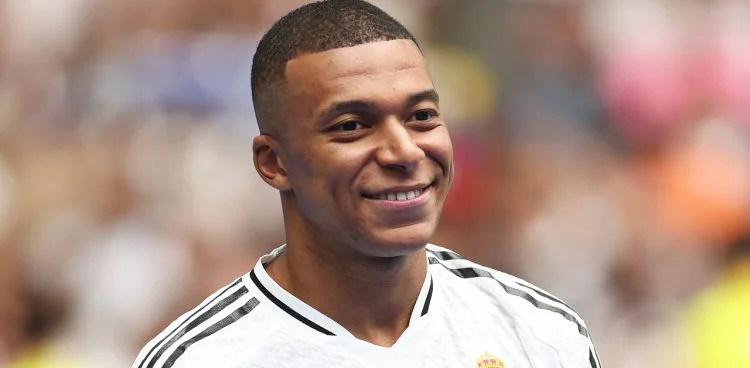 Mbappé, la première décision forte d’Ancelotti